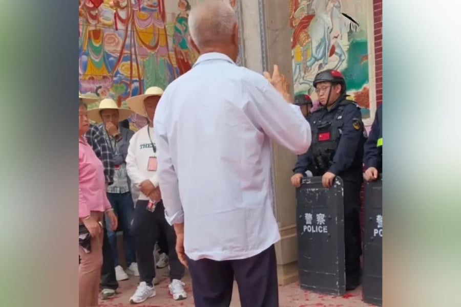 ကွမ်တုံ၌ “ဘုရားလှည့်ပွဲ” ကို ရဲတပ်ဖွဲ့က ပိတ်ဆို့တားဆီး