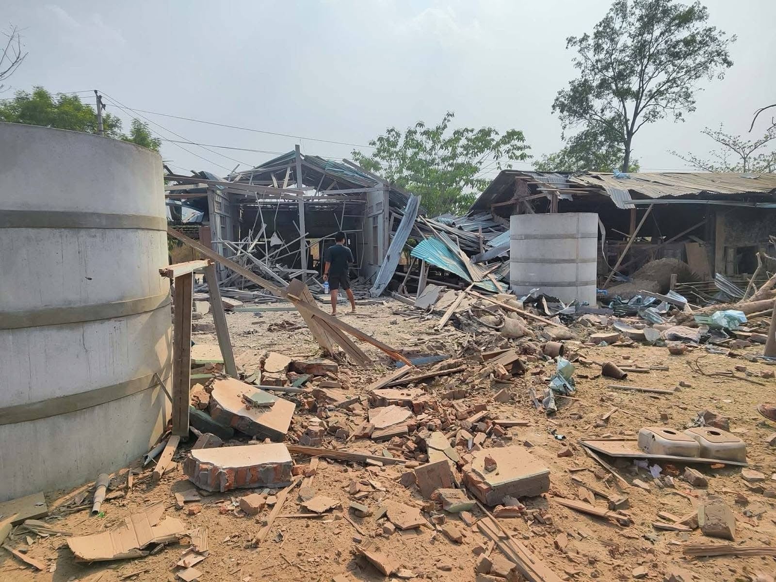 မြိုင်မြို့နယ် လေကြောင်းတိုက်ခိုက်ခံရမှု PDF ၆ ဦး သေဆုံး ၊ ၈ ဦး ဒဏ်ရာရ