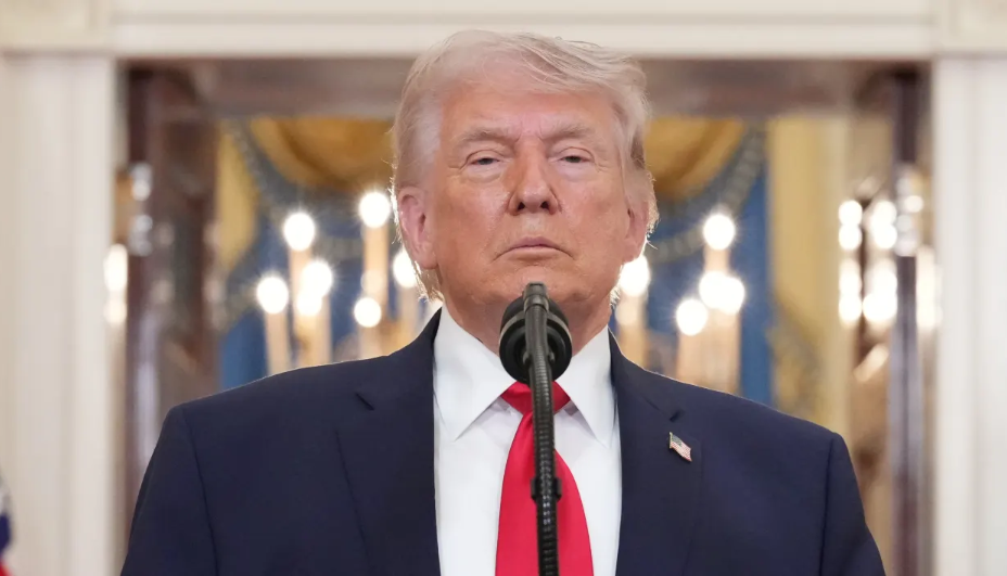 ထရမ့်နှင့်အီရန် ၂ ပတ်ကြာ အပစ်အခတ်ရပ်စဲရန် သဘောတူ၊ ဟော်မုဇ်ရေလက်ကြားအား ပြန်ဖွင့်ရန် စီစဉ်