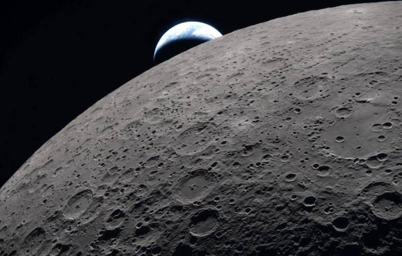 Artemis II အာကာသယာဉ်မှူးများ မှတ်တမ်းတင်ခဲ့သည့် လ၏ တဖက်ခြမ်းမှ အံ့ဖွယ်မြင်ကွင်းများ