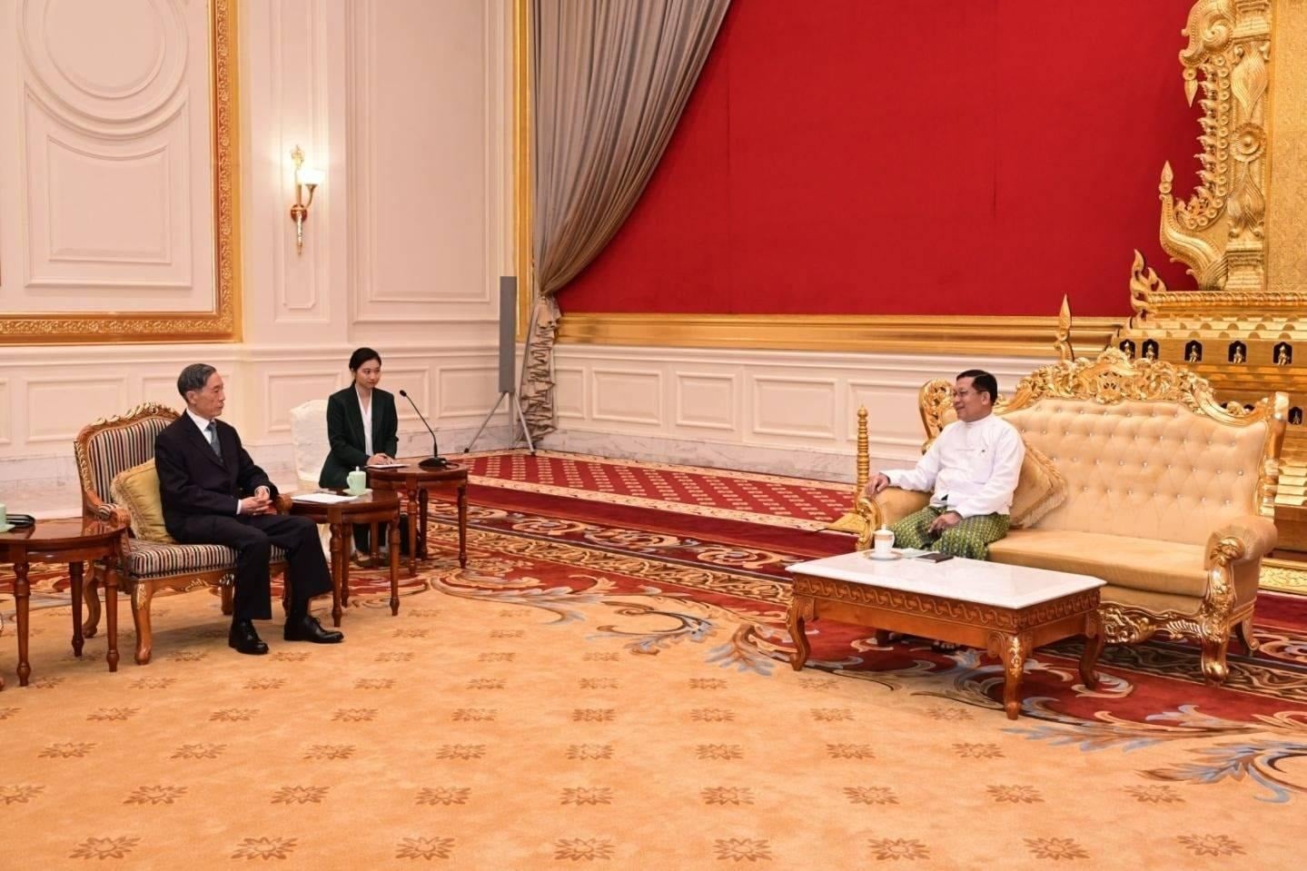 မြန်မာရှိ တရုတ်အကျိုးစီးပွားများအတွက် အစွမ်းကုန်ဆောင်ရွက်မည်ဟု ကာချုပ်ဟောင်း မင်းအောင်လှိုင် ပြော