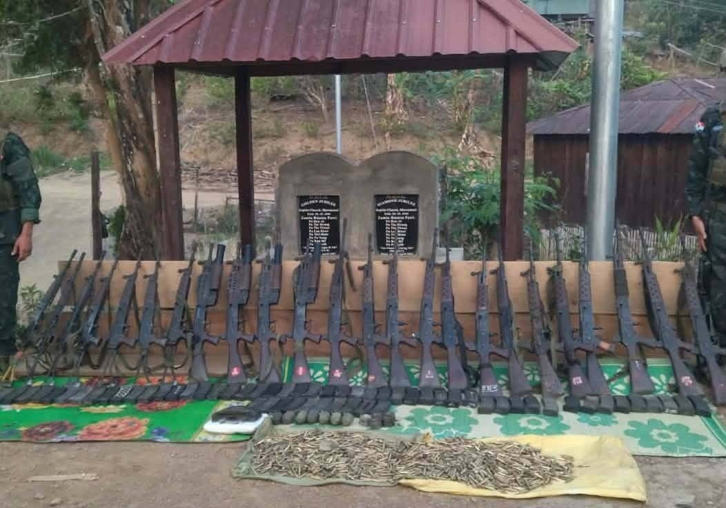 ဖလမ်းမြို့နယ် တိုက်ပွဲအတွင်း ၂ ဖက်သေဆုံးမှုရှိ ၊ လက်နက်ခဲယမ်းများ ချင်းတပ်ဖွဲ့သိမ်းဆည်း