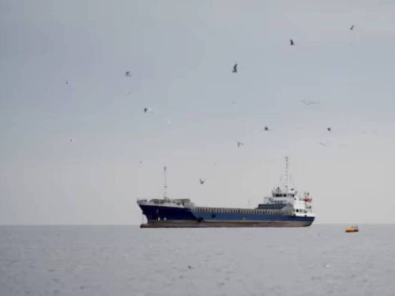 ဟော်မုဇ်ရေလက်ကြား ဘေးကင်းစွာ ဖြတ်သန်းခွင့်အတွက် ငွေလိမ်လည်တောင်းခံမှုများ ရှိနေကြောင်း လုံခြုံရေးကုမ္ပဏီ သတိပေး