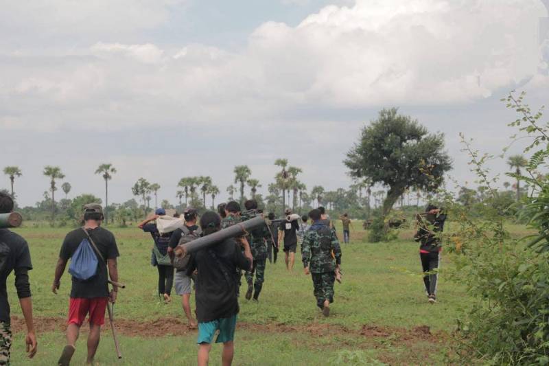 ယင်းမာပင်မြို့အနီးတွင် စစ်အုပ်စုတပ် မိုင်းဆွဲ တိုက်ခိုက်ခံရပြီး ၃ ဦးသေဆုံး ၊ ကားမီးလောင်ပျက်စီး