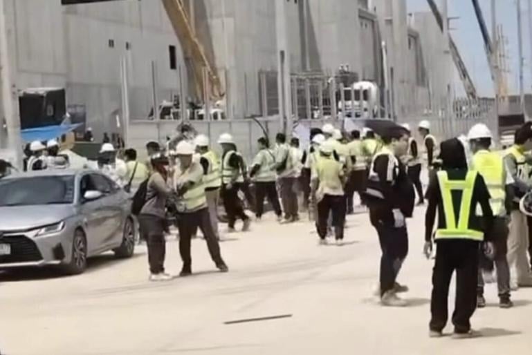 ရယောင်းဆောက်လုပ်ရေး လုပ်ငန်းခွင်၌ ထိုင်းနှင့် တရုတ်အလုပ်သမားများ ခိုက်ရန်ဖြစ်ပွား၊ လူအများအပြား ဒဏ်ရာရ