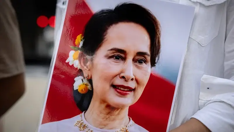ဒေါ်အောင်ဆန်းစုကြည်ကို ချက်ချင်း ပြန်လွှတ်ပေးရန် အမေရိကန် တောင်းဆို