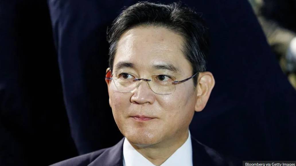 Samsung မိသားစုက စံချိန်တင် အမွေဆက်ခံခွန် ဒေါ်လာ ၈ ဘီလီယံ ပေးဆောင်