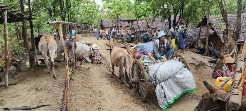 စစ်အုပ်စု၏ ဖြတ်လေးဖြတ်ကြောင့် ပခုက္ကူအနောက်ခြမ်းတွင် ကုန်ဈေးနှုန်း အဆမတန်မြင့်တက်ပြီး ကုန်စည်ပြတ်လပ်မှုနှင့် ကြုံနေရ